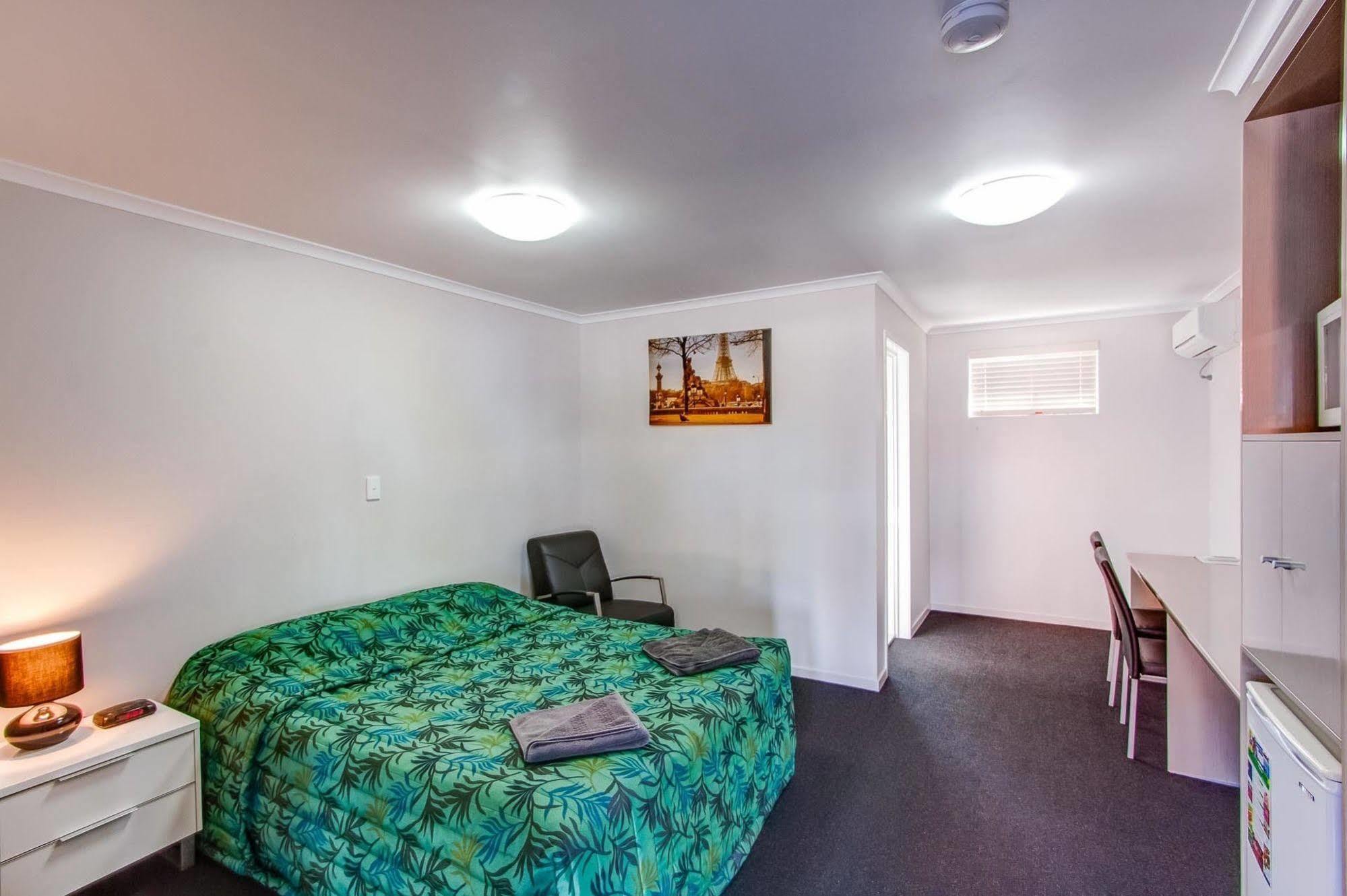 Galaxy Mackay Motor Inn 외부 사진